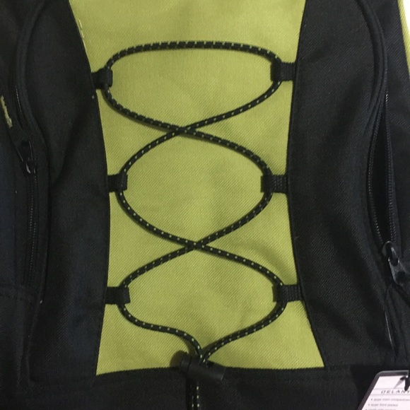 NWT Green and Black Tech Gear Backpack - Picture 2 of 7